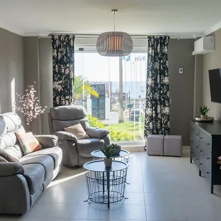 Апартаменты Marbellamar Calahonda - 2-bedroom 50 Meters From The Марбелья